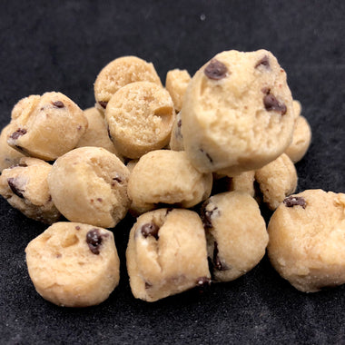 UK Freeze Dried Cookie Dough Chunks - Chocolate Chip!